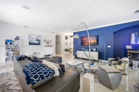 Villa ou maison à vendre à Wilton Manors, Floride: 3 chambres, 218.04 m2 № 2247772 - photo 11