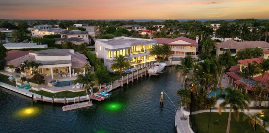Casa en Boca Raton, Florida 6 dormitorios, 687.29 m2 № 2183899