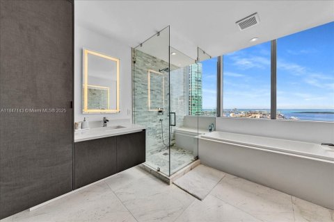 Copropriété à vendre à Miami, Floride: 4 chambres, 203.27 m2 № 1845546 - photo 25