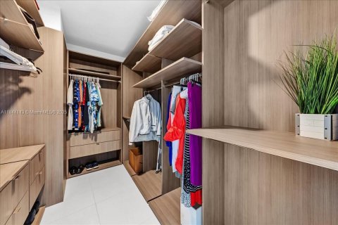 Copropriété à vendre à Miami, Floride: 4 chambres, 203.27 m2 № 1845546 - photo 23