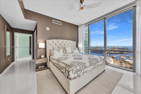 Copropriété à vendre à Miami, Floride: 4 chambres, 203.27 m2 № 1845546 - photo 19