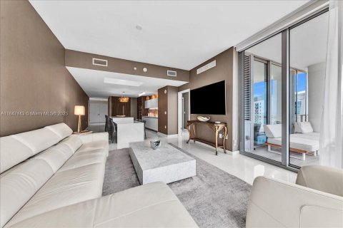 Copropriété à vendre à Miami, Floride: 4 chambres, 203.27 m2 № 1845546 - photo 13