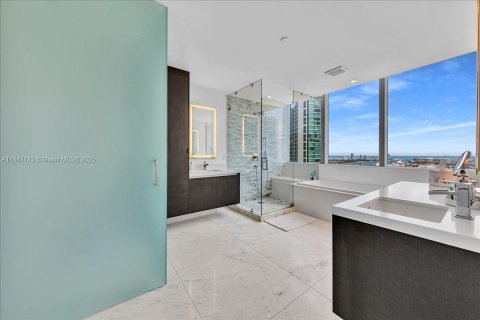 Copropriété à vendre à Miami, Floride: 4 chambres, 203.27 m2 № 1845546 - photo 24