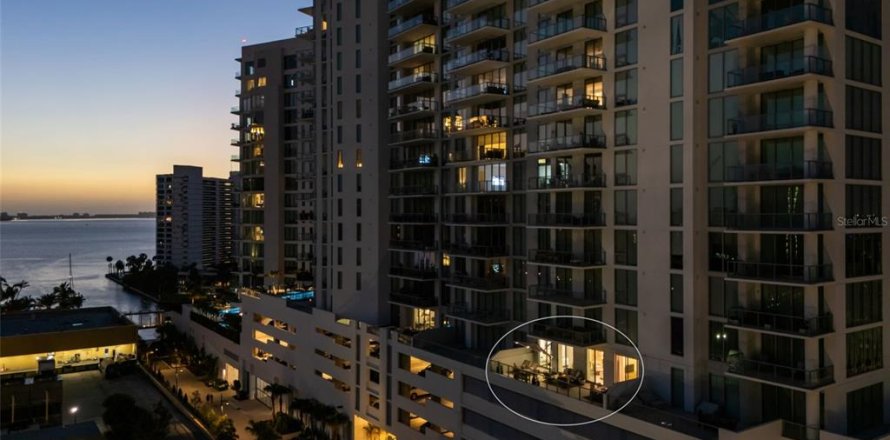 Condominio en Sarasota, Florida, 2 dormitorios № 1624643