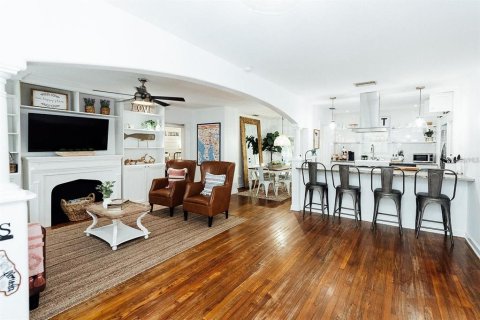 Villa ou maison à louer à Tampa, Floride: 3 chambres, 111.58 m2 № 2102344 - photo 4