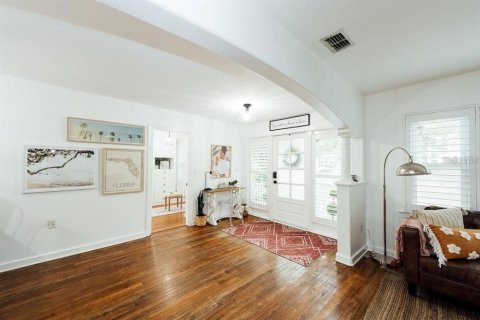 Villa ou maison à louer à Tampa, Floride: 3 chambres, 111.58 m2 № 2102344 - photo 10