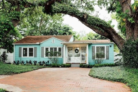 Villa ou maison à Tampa, Floride 3 chambres, 111.58 m2 № 2102344