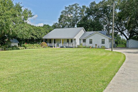 House in Belleview, Florida 3 bedrooms, 207.36 sq.m. № 1869742 - photo 3
