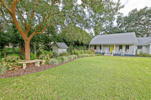 House in Belleview, Florida 3 bedrooms, 207.36 sq.m. № 1869742 - photo 5