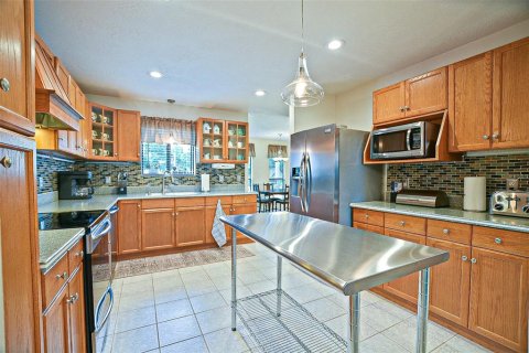 House in Belleview, Florida 3 bedrooms, 207.36 sq.m. № 1869742 - photo 22