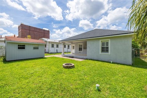 House in Tampa, Florida 4 bedrooms, 172.05 sq.m. № 1836968 - photo 19
