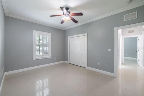 House in Tampa, Florida 4 bedrooms, 172.05 sq.m. № 1836968 - photo 14