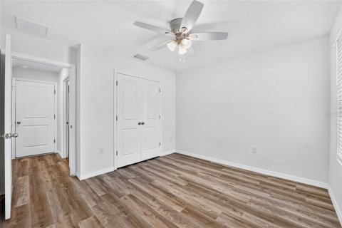 Villa ou maison à vendre à Newberry, Floride: 5 chambres, 244.7 m2 № 2410337 - photo 13