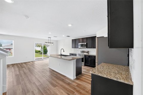 Villa ou maison à vendre à Newberry, Floride: 5 chambres, 244.7 m2 № 2410337 - photo 5