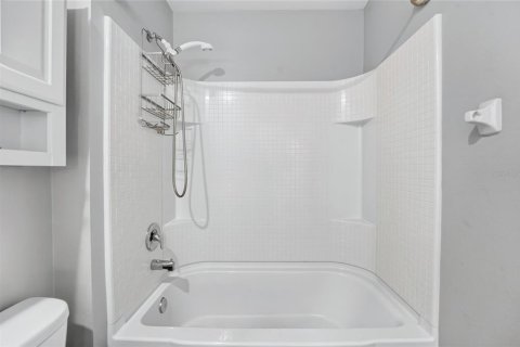Villa ou maison à vendre à Newberry, Floride: 5 chambres, 244.7 m2 № 2410337 - photo 15