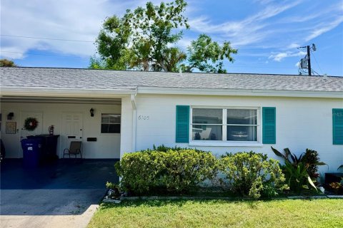 House in Bradenton, Florida 2 bedrooms, 80.36 sq.m. № 2329563