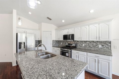Villa ou maison à vendre à Bradenton, Floride: 4 chambres, 188.96 m2 № 2227752 - photo 17