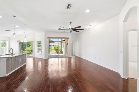 Villa ou maison à vendre à Bradenton, Floride: 4 chambres, 188.96 m2 № 2227752 - photo 13