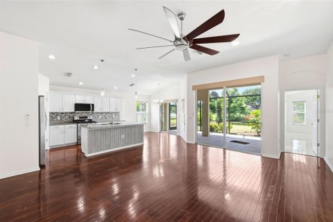 Villa ou maison à vendre à Bradenton, Floride: 4 chambres, 188.96 m2 № 2227752 - photo 14