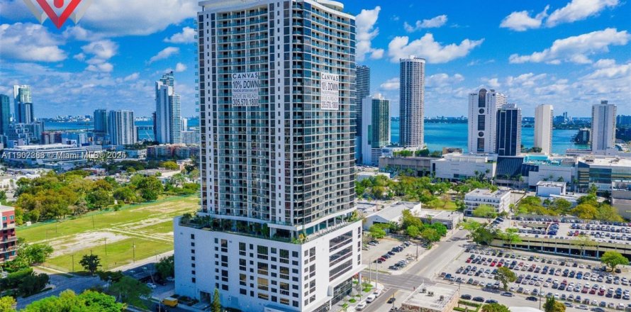 Condo à Miami, Floride, 2 chambres  № 1953756