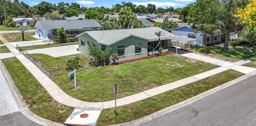 Casa en Bradenton, Florida 3 dormitorios, 140.1 m2 № 1884317