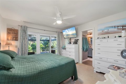 House in Punta Gorda, Florida 4 bedrooms, 202.62 sq.m. № 1869126 - photo 21