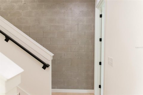 Townhouse in Tampa, Florida 3 bedrooms, 195.47 sq.m. № 1776699 - photo 20