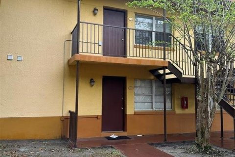 Condo in Orlando, Florida, 4 bedrooms № 2233578 - photo 7