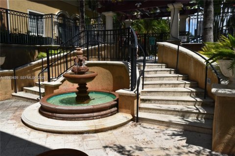 Touwnhouse à louer à Aventura, Floride: 2 chambres, 117.99 m2 № 1992384 - photo 23