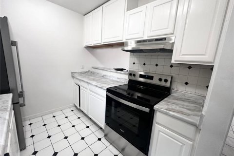 Adosado en alquiler en Altamonte Springs, Florida, 3 dormitorios, 107.67 m2 № 1884647 - foto 5