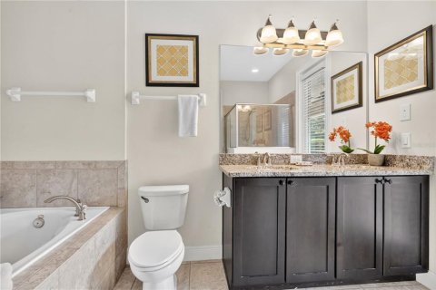 House in Kissimmee, Florida 11 bedrooms, 438.78 sq.m. № 2167346 - photo 23