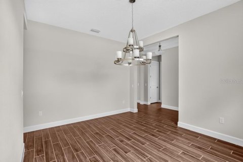 Villa ou maison à vendre à Kissimmee, Floride: 3 chambres, 213.3 m2 № 2362352 - photo 10