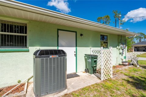Casa en venta en North Port, Florida, 2 dormitorios, 156.17 m2 № 1866342 - foto 28