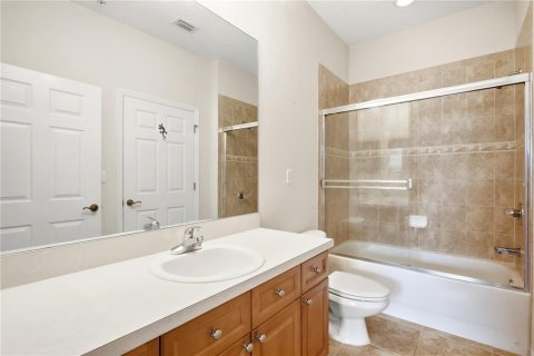 Copropriété à vendre à Windermere, Floride: 2 chambres, 107.86 m2 № 2406566 - photo 7