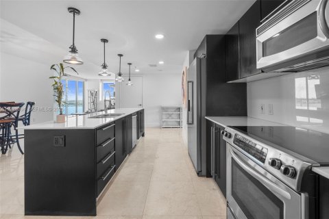 Купить кондоминиум в Майами, Флорида 2 спальни, 140.1м2, № 2035401 - фото 6
