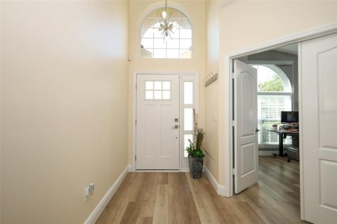 Villa ou maison à vendre à Sanford, Floride: 4 chambres, 160.26 m2 № 2409006 - photo 3