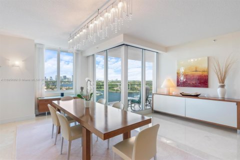 Condo in Fort Lauderdale, Florida, 3 bedrooms  № 1861367 - photo 17