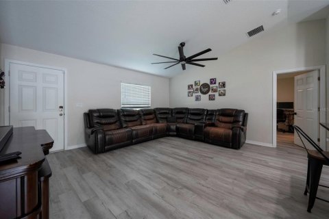 Casa en venta en Citrus Springs, Florida, 4 dormitorios, 145.95 m2 № 2384372 - foto 4