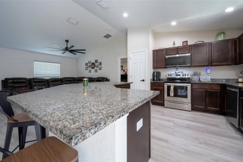 Casa en venta en Citrus Springs, Florida, 4 dormitorios, 145.95 m2 № 2384372 - foto 7
