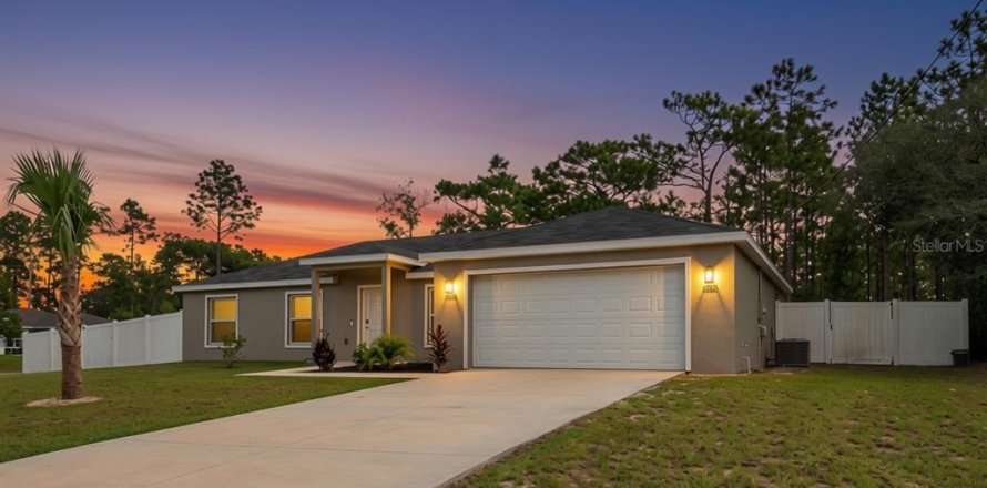 Casa en Citrus Springs, Florida 4 dormitorios, 145.95 m2 № 2384372