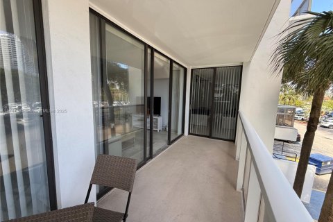 Condo in Aventura, Florida, 2 bedrooms  № 1980508 - photo 3