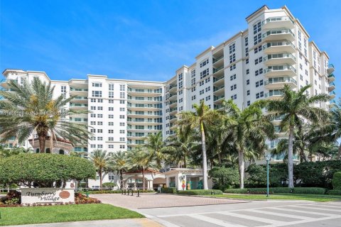 Снять в аренду кондоминиум в Авентура, Флорида 2 спальни, 121.89м2, № 1973005 - фото 13