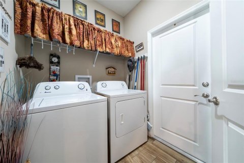 Casa en venta en Kissimmee, Florida, 3 dormitorios, 146.6 m2 № 1903734 - foto 13