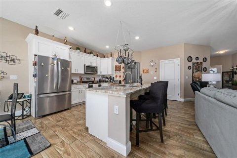 Casa en venta en Kissimmee, Florida, 3 dormitorios, 146.6 m2 № 1903734 - foto 6
