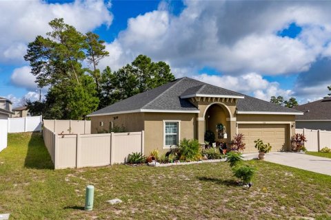 Casa en venta en Kissimmee, Florida, 3 dormitorios, 146.6 m2 № 1903734 - foto 2