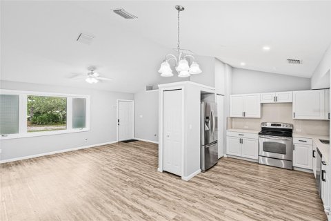 Villa ou maison à vendre à Naples, Floride: 3 chambres, 104.61 m2 № 2410540 - photo 16