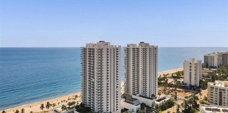 Condo in Pompano Beach, Florida, 2 bedrooms  № 2246780