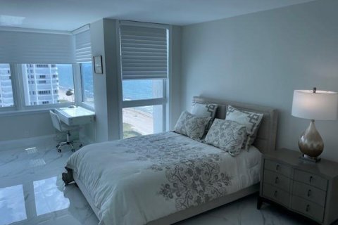 Condo in Pompano Beach, Florida, 2 bedrooms  № 2246780 - photo 27