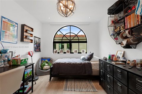 Condominio en venta en Bay Harbor Islands, Florida, 5 dormitorios, 248.51 m2 № 1857254 - foto 11