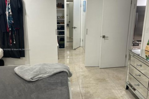 Condominio en venta en Miami Gardens, Florida, 1 dormitorio, 88.63 m2 № 1830781 - foto 11